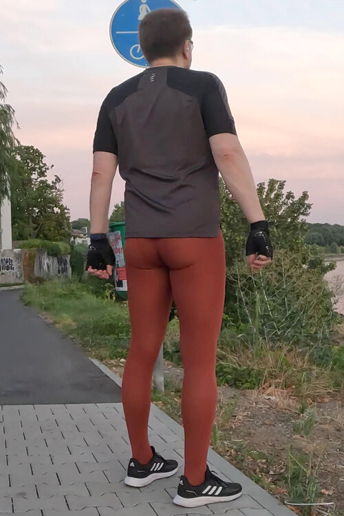 396763f00e769275fb96a7f8859358bd.jpg